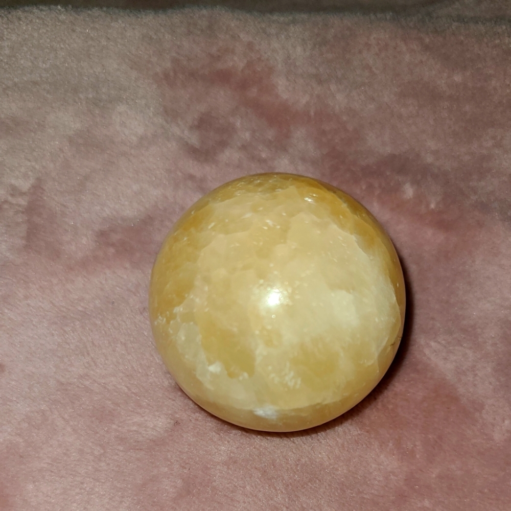 Yellow Jade Sphere W/Stand
